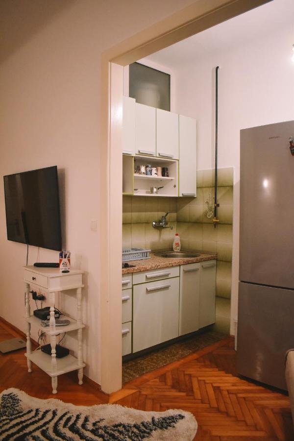 Nina Apartment Sarajevo Buitenkant foto